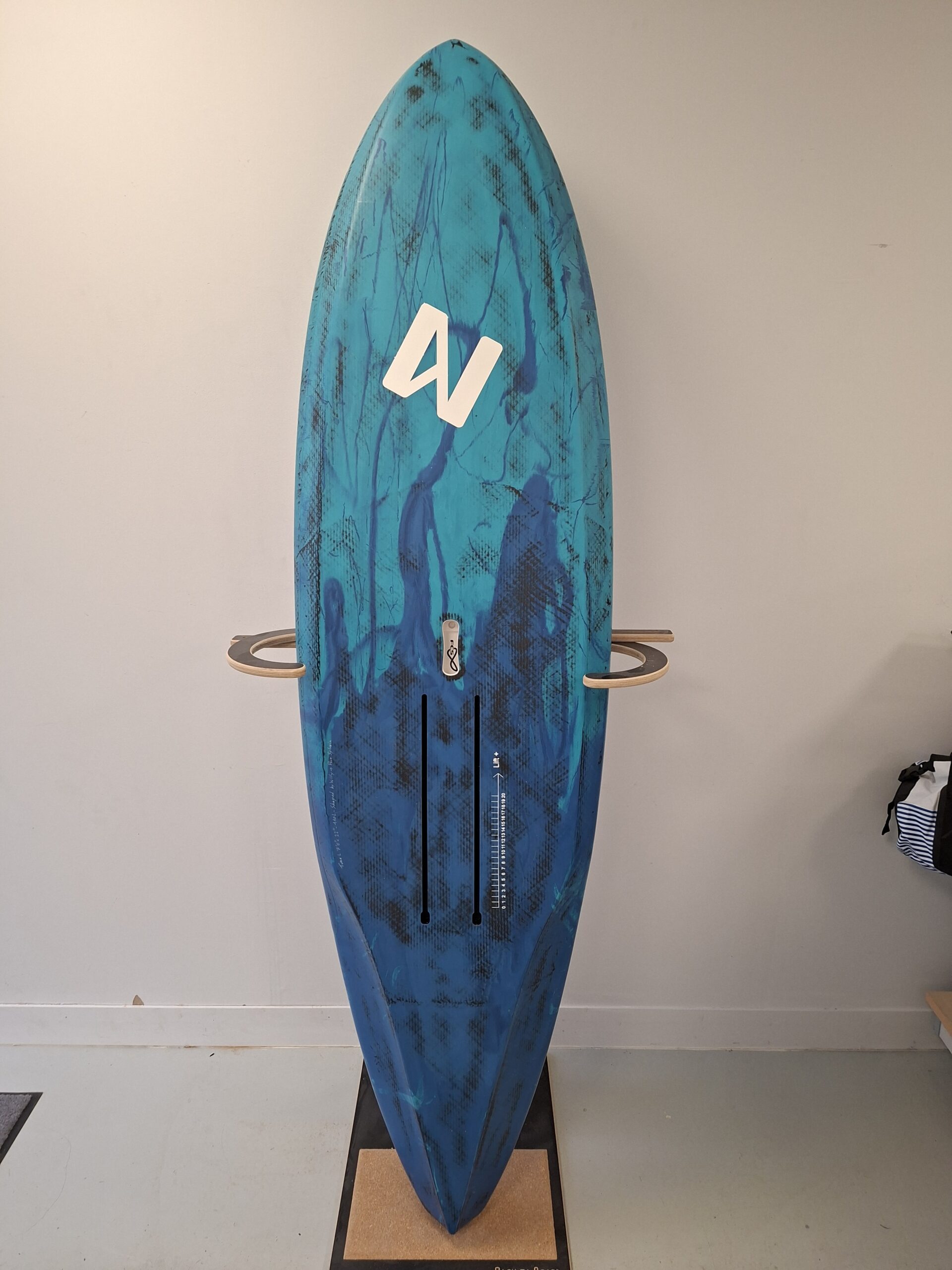 Tuna L 7'0x22 110L - Occasion